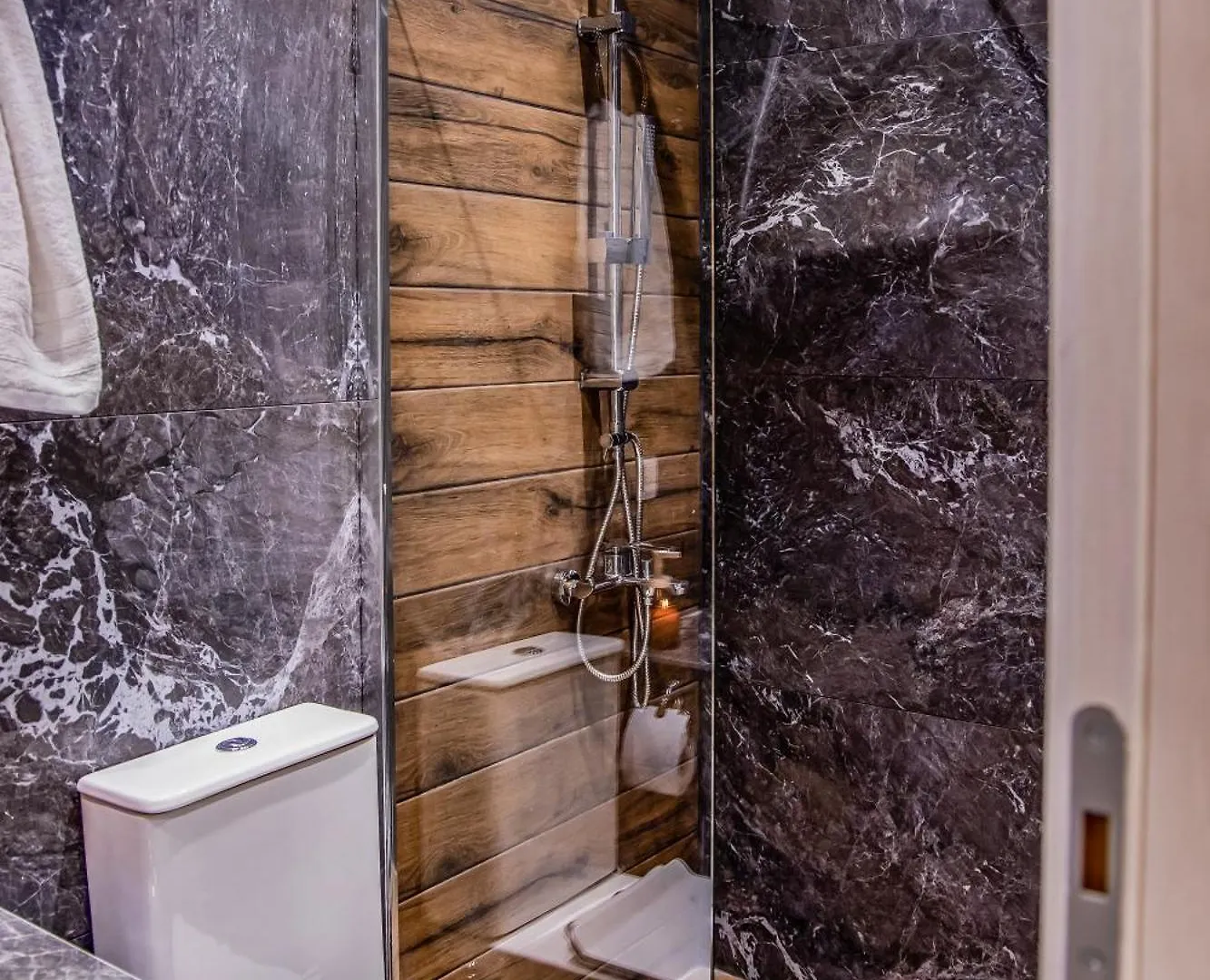 Diamond Suites 32 Thessaloniki 0*,