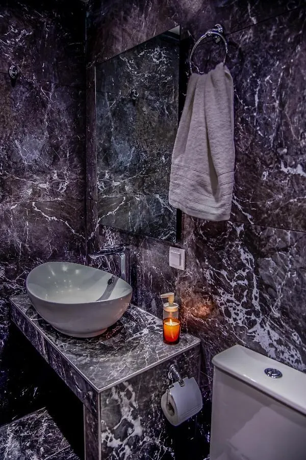 Diamond Suites 32 Thessaloniki Apartment